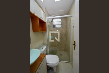 Banheiro de apartamento para alugar com 2 quartos, 42m² em Vila Alzira, Guarulhos