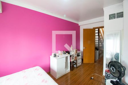 Casa à venda com 110m², 3 quartos e 2 vagasSuíte
