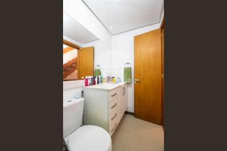 Casa à venda com 110m², 3 quartos e 2 vagasBanheiro Social