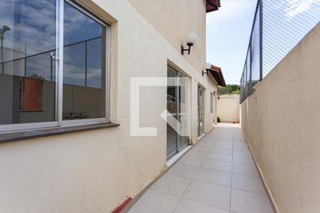 Apartamento à venda com 53m², 2 quartos e 1 vaga Apartamento à venda com 53m², 2 quartos e 1 vagaÁrea comum - Salão de festas