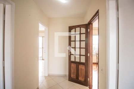Apartamento à venda com 109m², 3 quartos e 2 vagasCorredor
