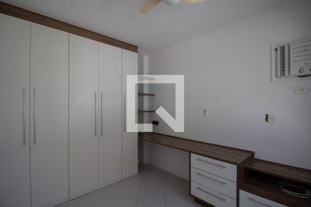 Casa de condomínio à venda com 170m², 4 quartos e 2 vagasQuarto 1