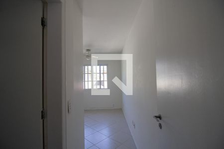 Casa de condomínio à venda com 170m², 4 quartos e 2 vagasSuíte 2