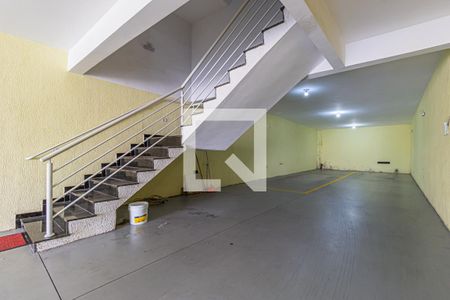 Apartamento para alugar com 100m², 2 quartos e 1 vaga Apartamento para alugar com 100m², 2 quartos e 1 vagaÁrea comum - Garagem