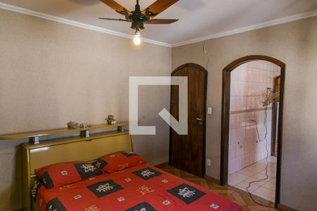 Casa à venda com 265m², 6 quartos e 5 vagasSuíte 2