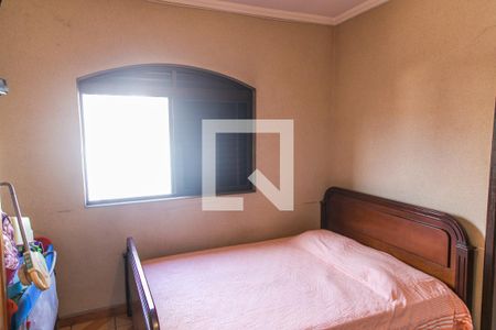 Casa à venda com 265m², 6 quartos e 5 vagasSuíte 3