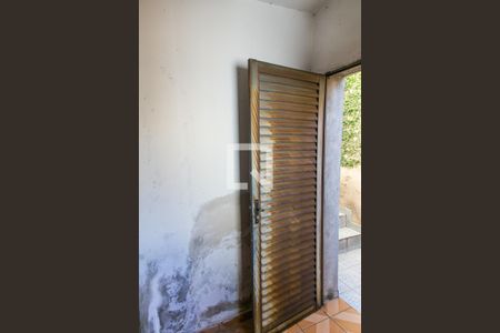 Casa à venda com 265m², 6 quartos e 5 vagasQuarto de Serviço