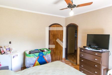 Suíte 1 de casa à venda com 6 quartos, 265m² em Vila Maria Alta, São Paulo