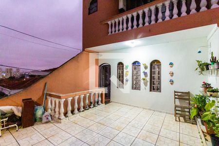 Casa à venda com 160m², 3 quartos e 2 vagasVaranda