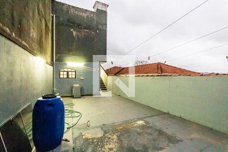Casa à venda com 160m², 3 quartos e 2 vagasQuintal