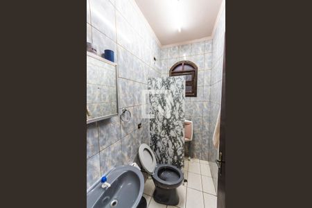 Casa à venda com 160m², 3 quartos e 2 vagasBanheiro
