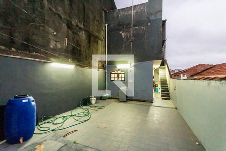 Casa à venda com 160m², 3 quartos e 2 vagasQuintal