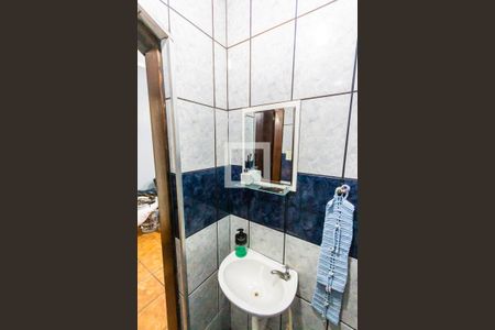 Lavabo de casa à venda com 3 quartos, 160m² em Vila Curuçá, Santo André