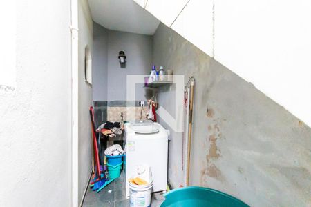 Casa à venda com 160m², 3 quartos e 2 vagasÁrea de Serviço