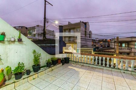 Casa à venda com 160m², 3 quartos e 2 vagasVaranda