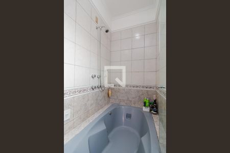 Casa para alugar com 220m², 3 quartos e 3 vagas Casa para alugar com 220m², 3 quartos e 3 vagasBanheiro da Suíte