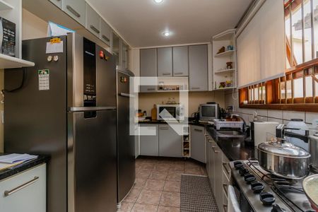 Casa para alugar com 220m², 3 quartos e 3 vagas Casa para alugar com 220m², 3 quartos e 3 vagasCozinha