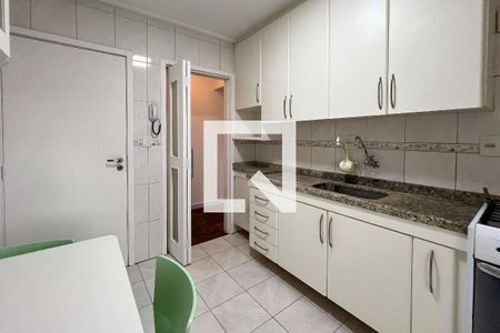 Apartamento à venda com 86m², 2 quartos e 1 vagaCozinha