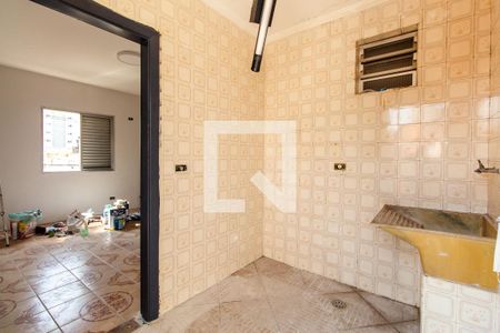 Casa à venda com 150m², 3 quartos e 2 vagas Casa à venda com 150m², 3 quartos e 2 vagasÁrea de serviço