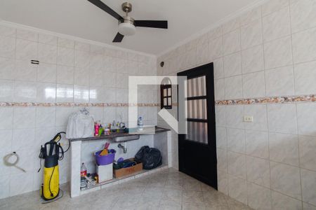 Casa à venda com 150m², 3 quartos e 2 vagas Casa à venda com 150m², 3 quartos e 2 vagasCozinha