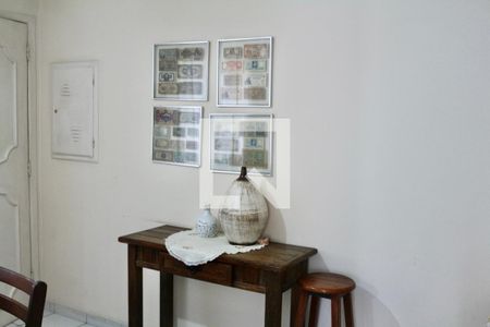 Sala de apartamento para alugar com 2 quartos, 88m² em Jardim Guaiuba, Guarujá