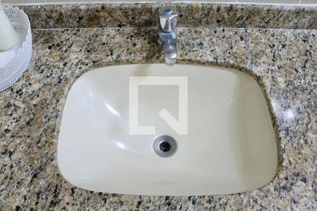 Apartamento para alugar com 88m², 2 quartos e 1 vaga Apartamento para alugar com 88m², 2 quartos e 1 vagaBanheiro Suíte