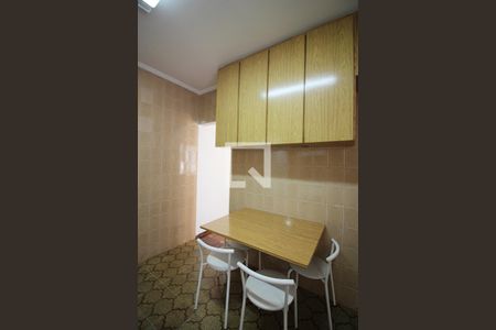 Casa para alugar com 160m², 2 quartos e 2 vagasCozinha