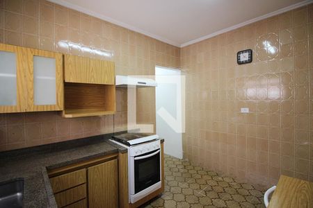 Casa para alugar com 160m², 2 quartos e 2 vagasCozinha