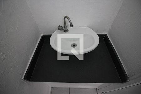 Casa para alugar com 160m², 2 quartos e 2 vagasLavabo