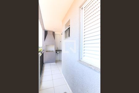 Sacada de apartamento para alugar com 2 quartos, 67m² em Parque Industrial, São José dos Campos
