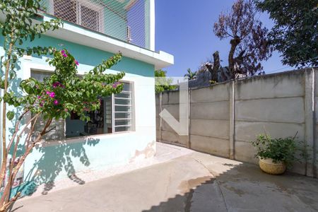 Casa à venda com 156m², 3 quartos e sem vagaQuintal