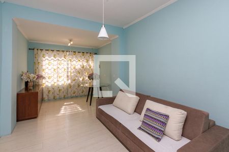 Sala de casa à venda com 3 quartos, 156m² em Vila Cordeiro, São Paulo