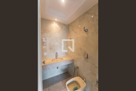 Lavabo da Sala de apartamento para alugar com 4 quartos, 280m² em Lourdes, Belo Horizonte