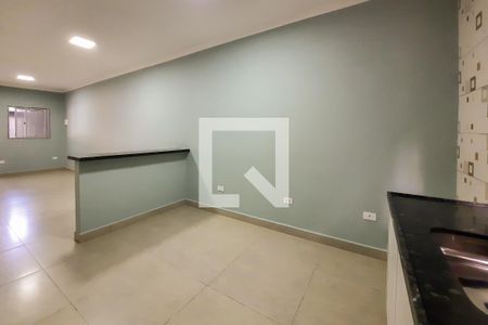 Casa para alugar com 70m², 2 quartos e 1 vagaCozinha