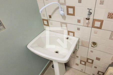 Casa para alugar com 70m², 2 quartos e 1 vagaÁrea de Serviço