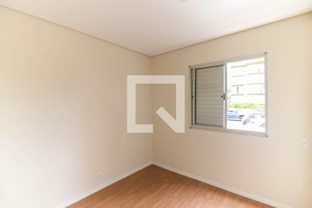 Quarto 1 de apartamento para alugar com 2 quartos, 53m² em Jardim Ampliação, São Paulo