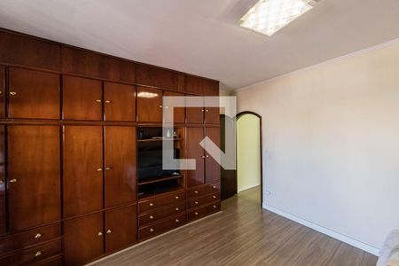 Casa à venda com 180m², 3 quartos e 5 vagasSuite