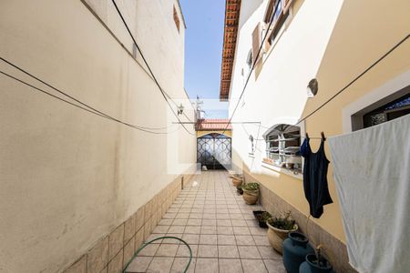 Casa à venda com 180m², 3 quartos e 5 vagasÁrea de Serviço