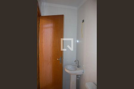 Banheiro de casa de condomínio para alugar com 2 quartos, 36m² em Vila Progresso (zona Leste), São Paulo