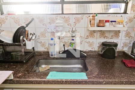 Casa à venda com 140m², 3 quartos e 2 vagasCozinha