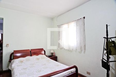 Casa à venda com 140m², 3 quartos e 2 vagasSuíte