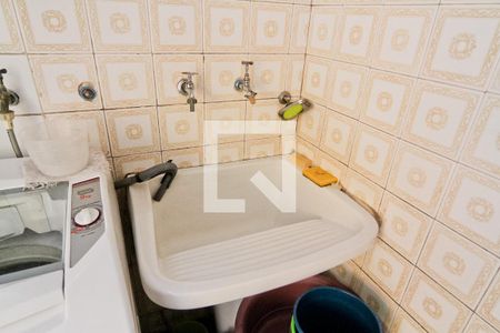 Casa à venda com 140m², 3 quartos e 2 vagasÁrea de Serviço