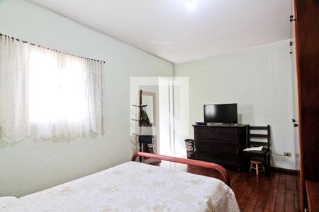 Casa à venda com 140m², 3 quartos e 2 vagasSuíte