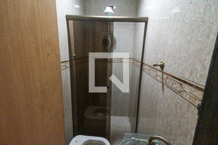 Casa à venda com 132m², 4 quartos e 2 vagas Casa à venda com 132m², 4 quartos e 2 vagasBanheiro