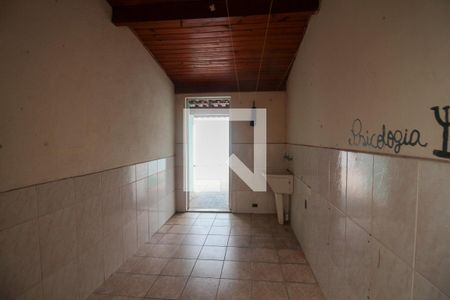 Casa à venda com 132m², 4 quartos e 2 vagas Casa à venda com 132m², 4 quartos e 2 vagasLavanderia