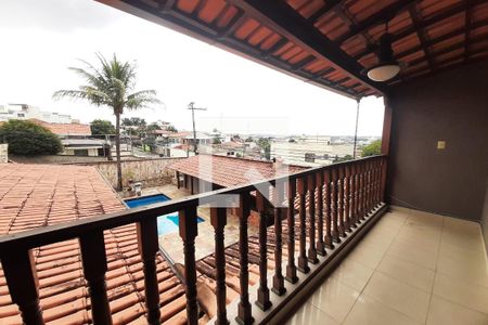 Casa à venda com 350m², 7 quartos e 10 vagasvaranda da Suíte 2