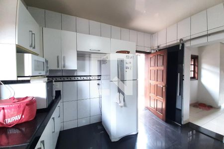 Casa à venda com 350m², 7 quartos e 10 vagasCozinha