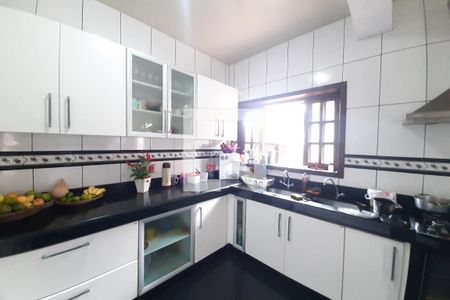 Casa à venda com 350m², 7 quartos e 10 vagasCozinha