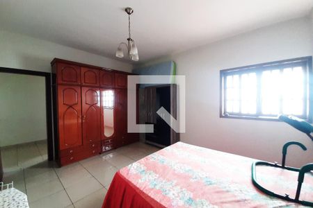 Casa à venda com 350m², 7 quartos e 10 vagasQuarto 5