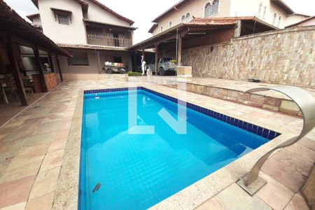 Casa à venda com 350m², 7 quartos e 10 vagasPiscina